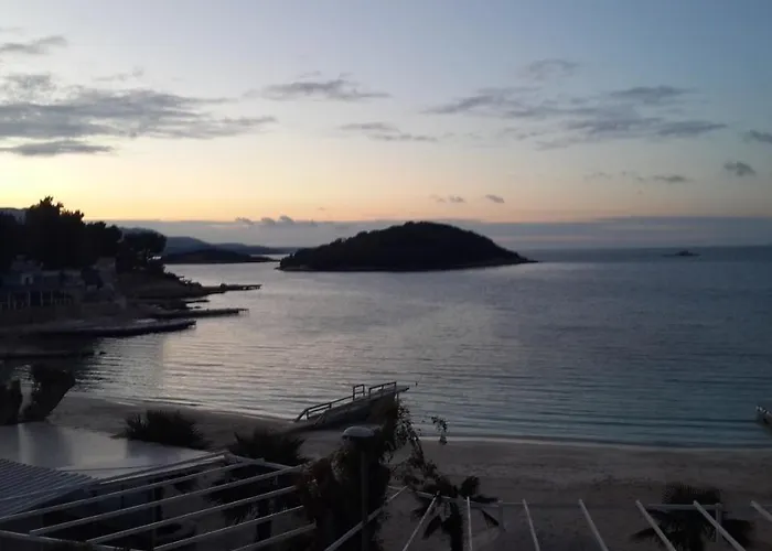 Seaside 3* Ксамил