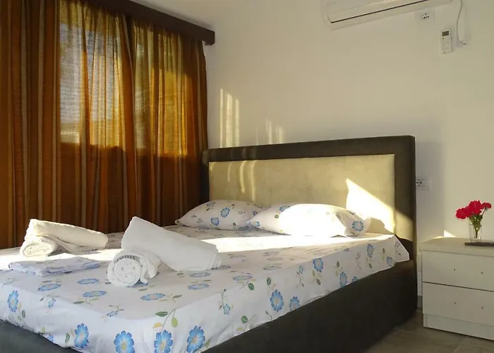 Seaside Apartmanhotel 3*