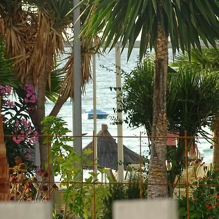 Seaside Aparthotel *