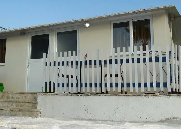 Lägenhetshotell Seaside Ksamil